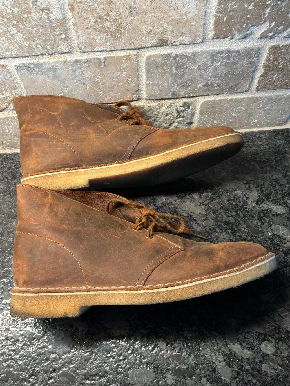 Clark’s Bushacre 2 men’s boot beeswax leather size 9.5-brown